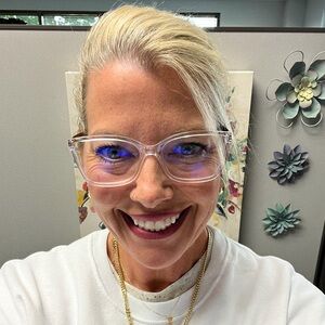 Meet your Posher, Michelle